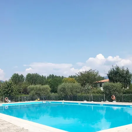 La Maison Du Port - With Pool Manerba del Garda